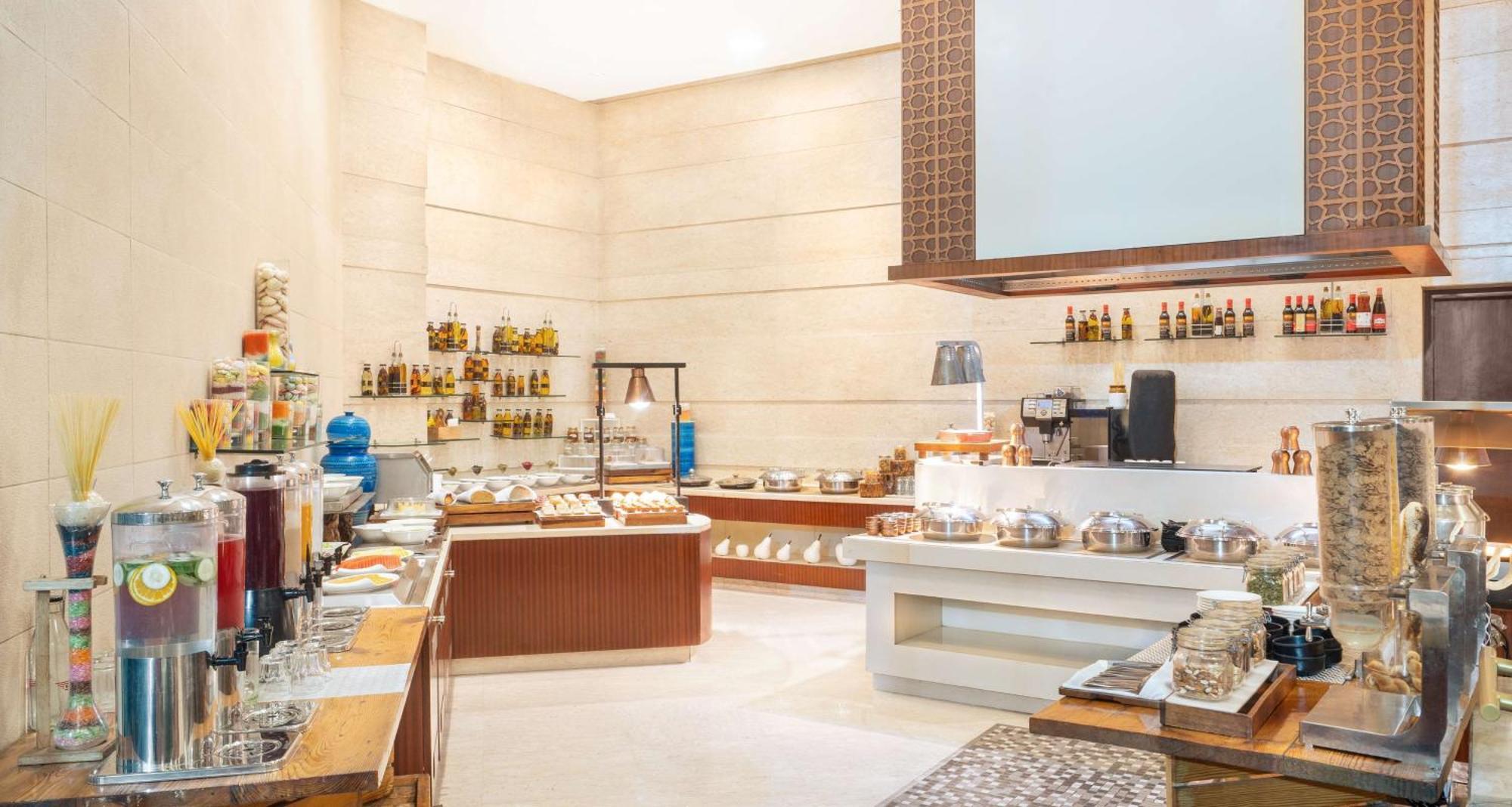 Radisson Gurugram Sohna Road City Center Gurgaon Zewnętrze zdjęcie